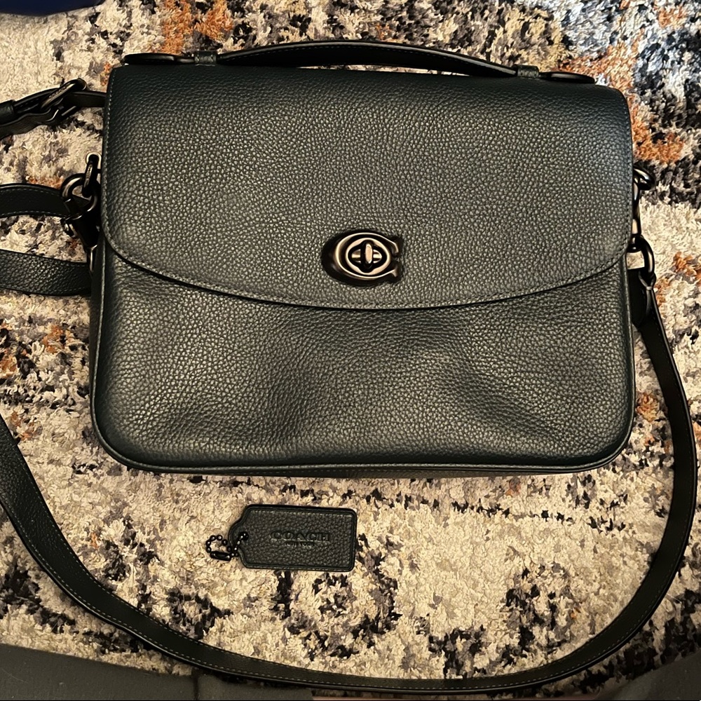 SOLD ❌❌❌Coach Cassie